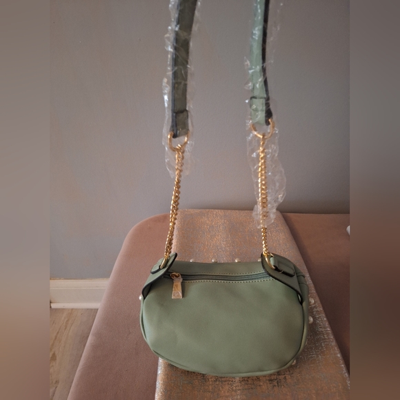 COPY - Olive Green Pearl Fanny Pack, New never worn - Picture 6 of 6